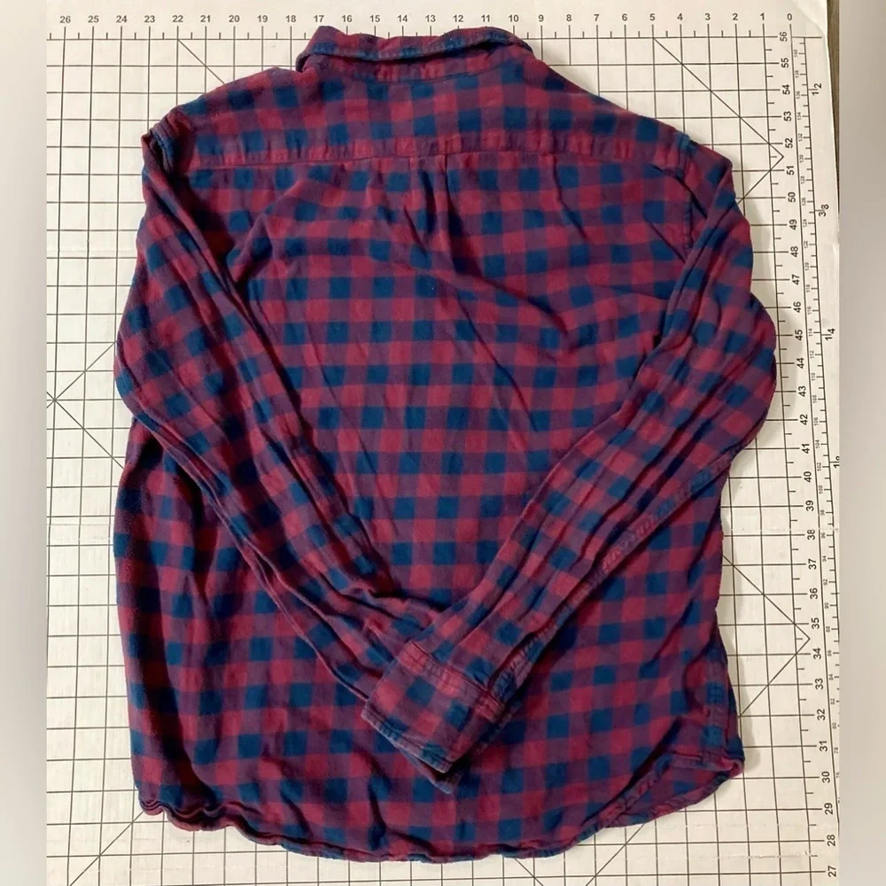 J. Crew Women’s X-Large Slim Fit Flannel Button‎ Down Shirt
